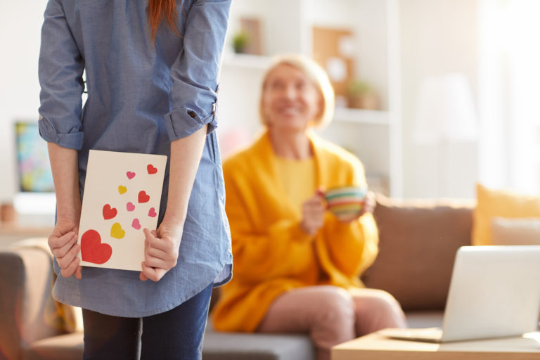 16 DIY Mothers Day Gift Ideas That She Will Absolutely Love